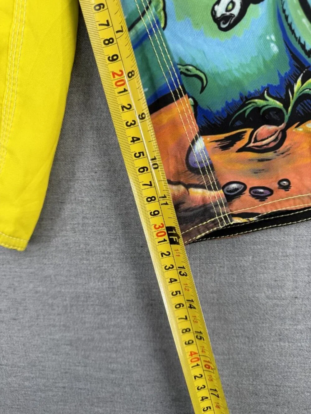 Hinano Tahiti Board Shorts Mens 42 12